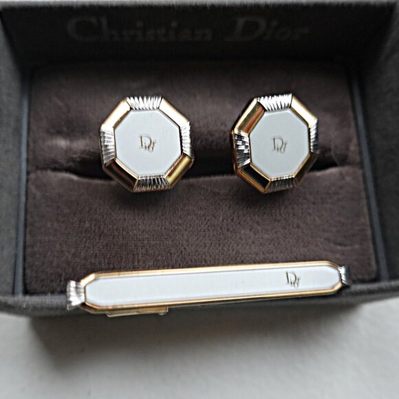 Christian Dior  Cufflink Tie Clasp Set with   Dior Gift Box EUC - Picture 1 of 3